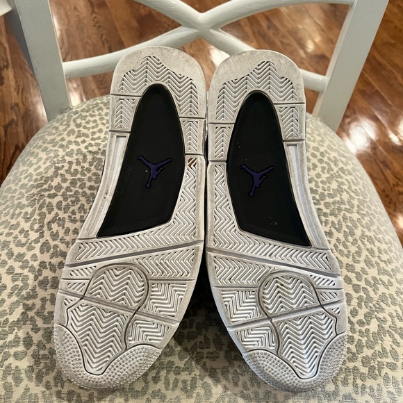 Jordan Son of Mars Low - Picture 7 of 9